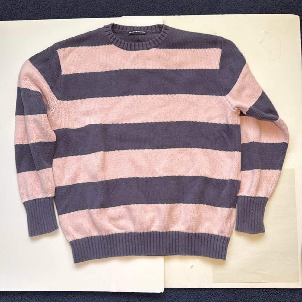 Brandy Melville Stripe Sweater. gray and pink. OS.